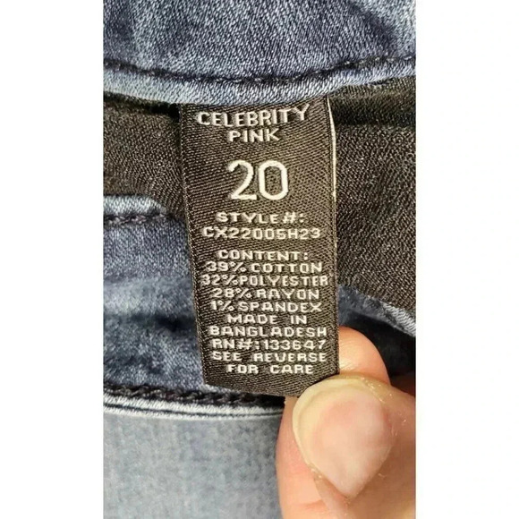 CELEBERTY PINK BLUE DENIM JEGGINGS PLUS SIZE 20, INSEAM 26" - Picture 7 of 7